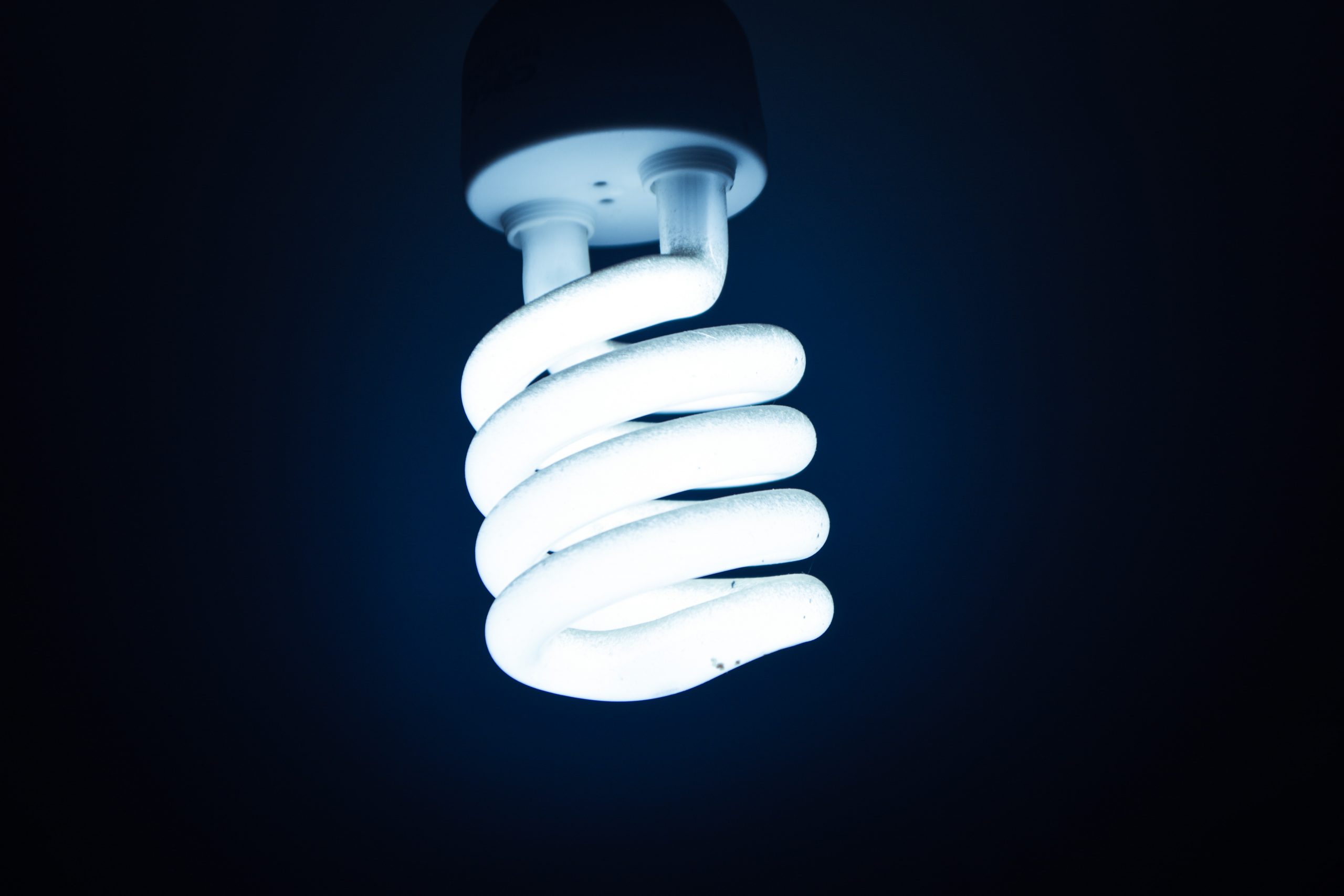 Få mere lys i din bolig med LED-lysbånd